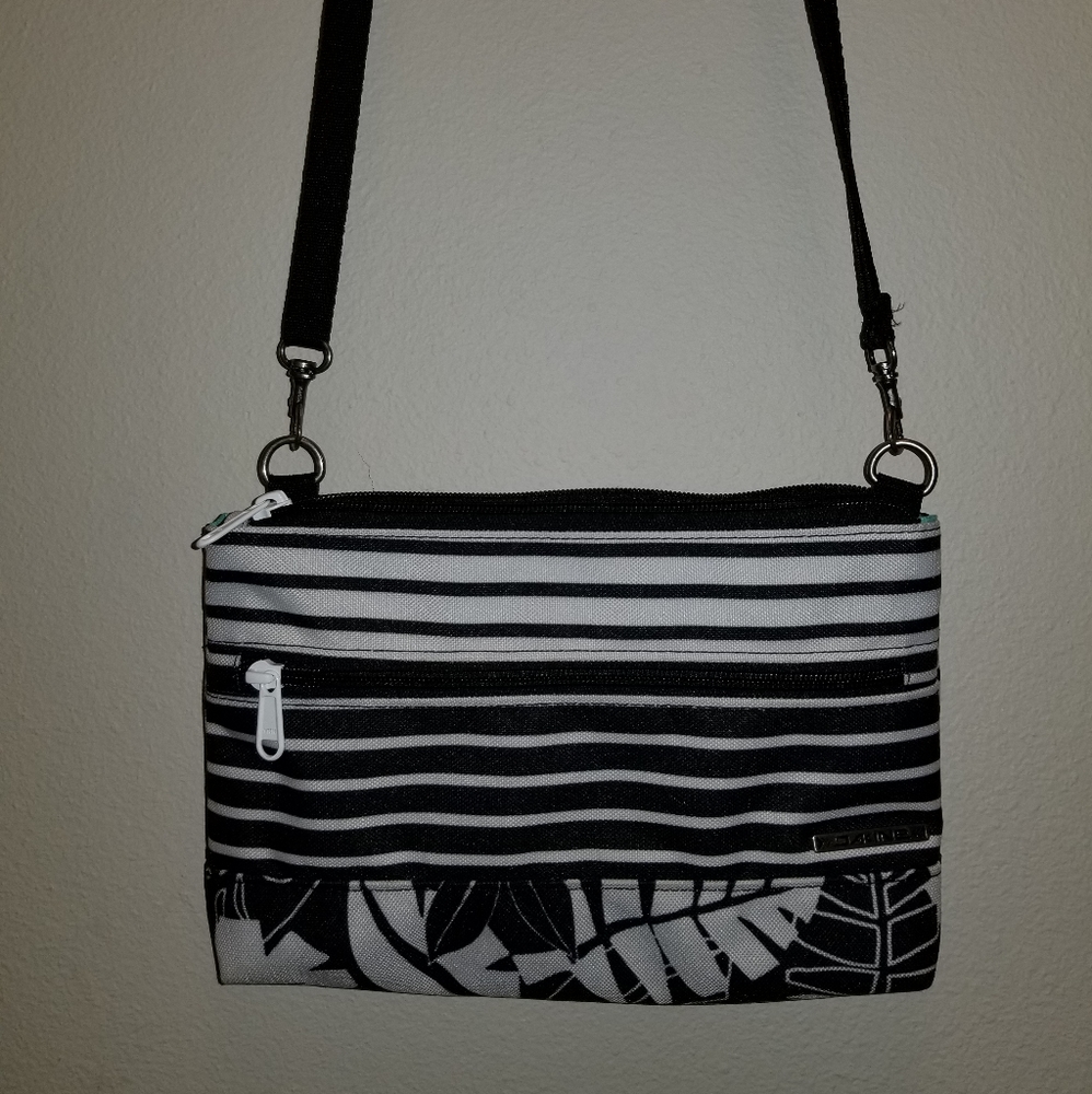 Dakine Small Crossbody Bag Leaf Tropical